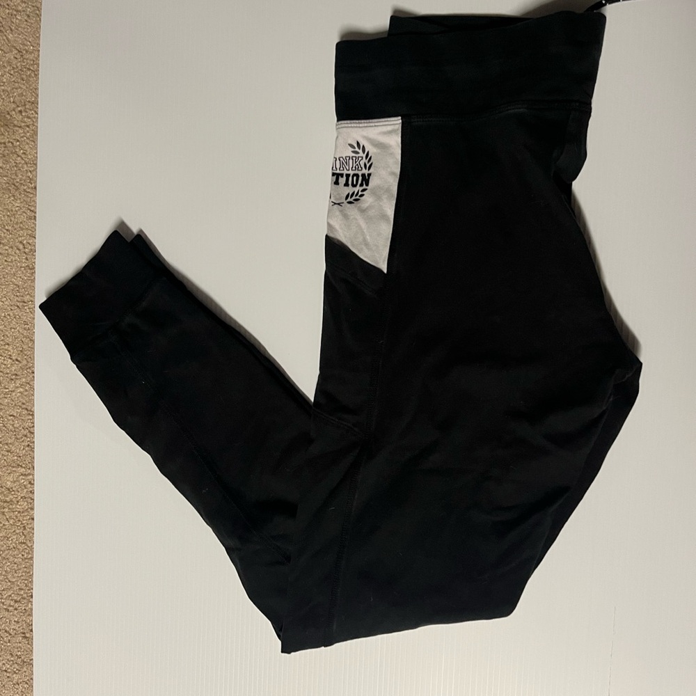 PINK brand leggings with pockets and tied waste band